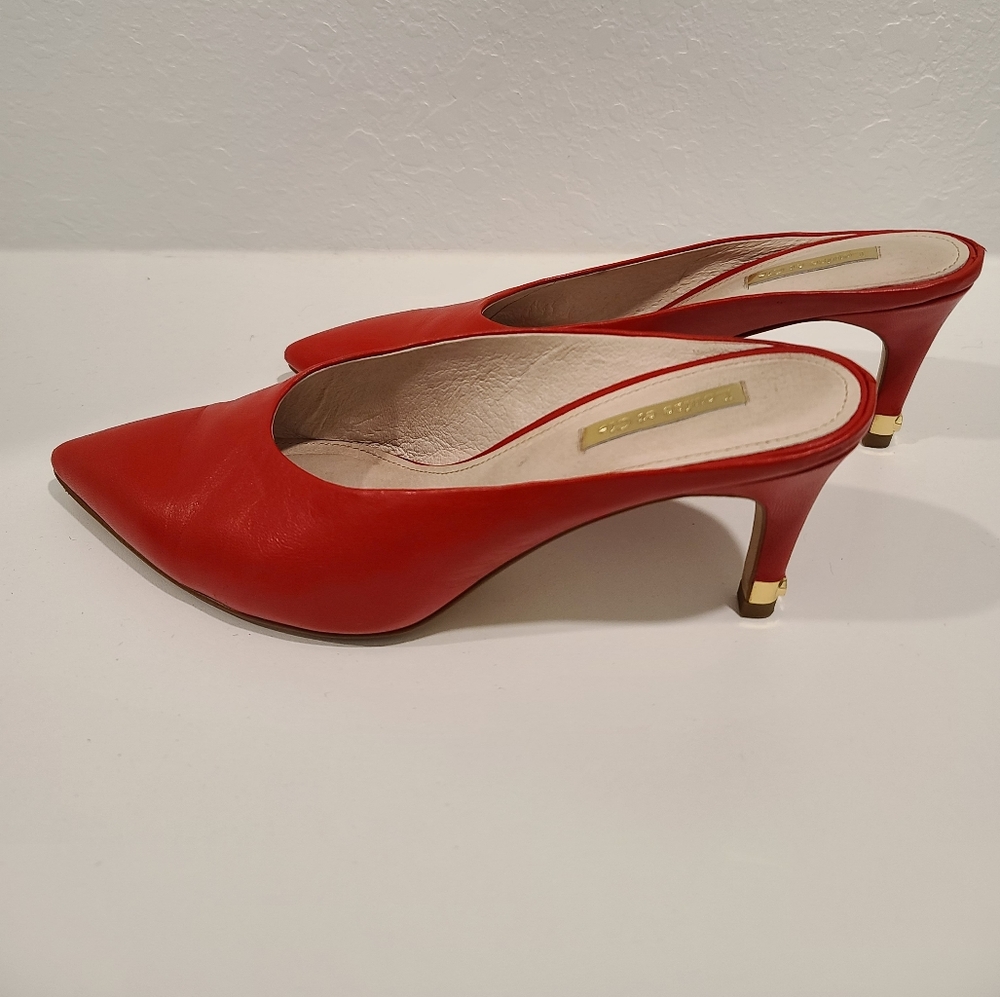 Gorgeous Louise Et Cie Karas Pointy-Toe Slide